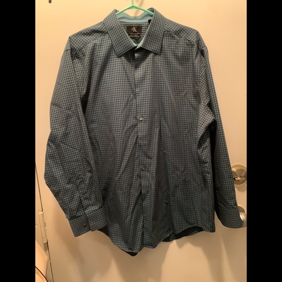 Mens button down - Picture 2 of 5
